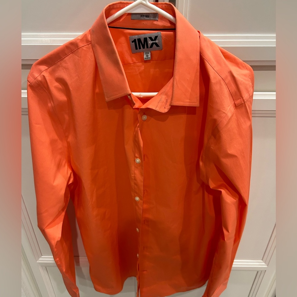 Excellent condition men’s dress shirt size Xl